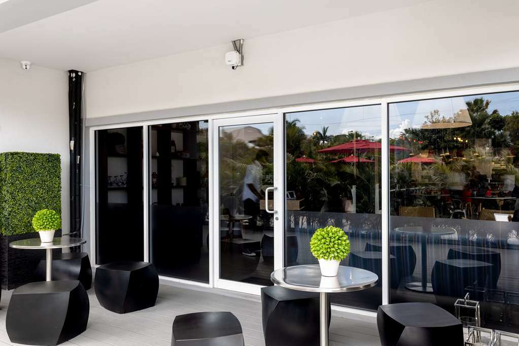 The Locale Hotel Grand Cayman George Town Eksteriør bilde