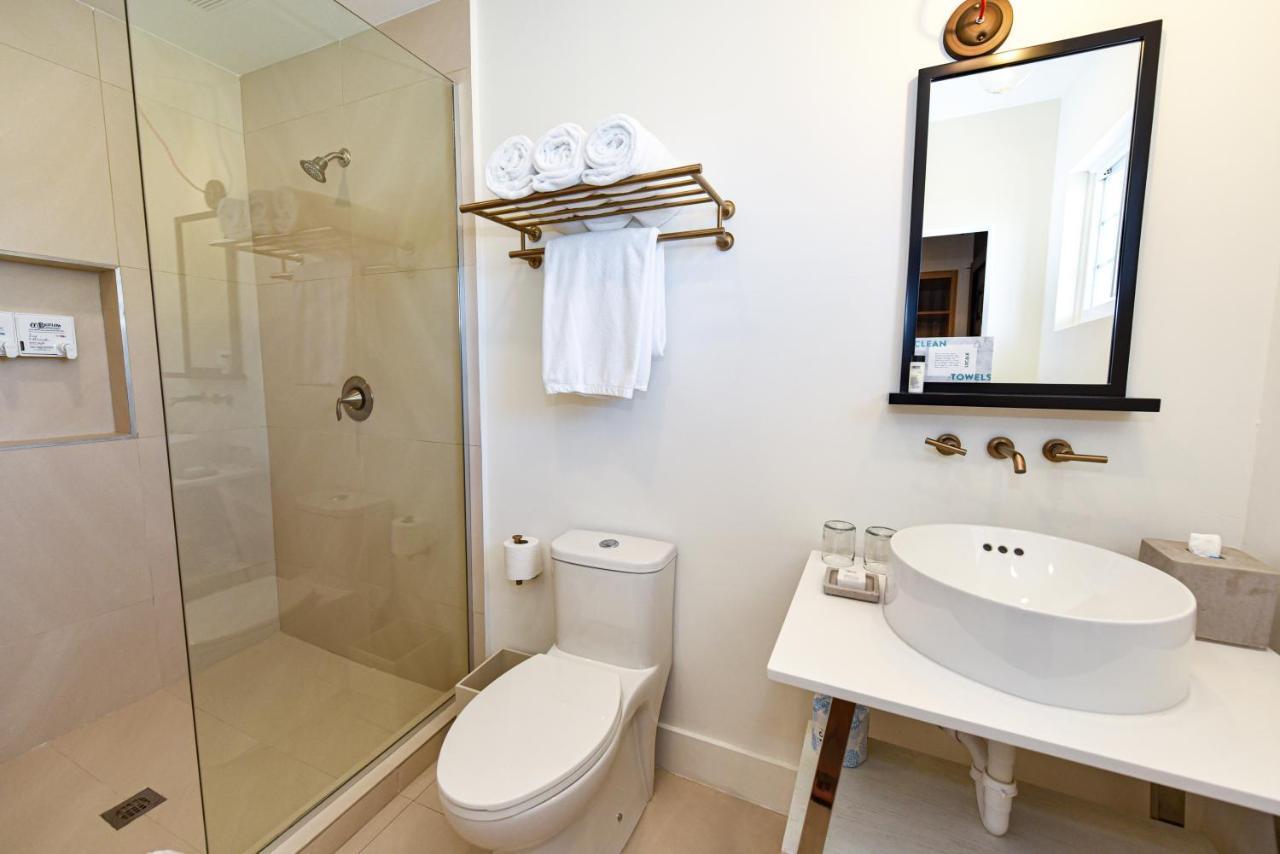 The Locale Hotel Grand Cayman George Town Eksteriør bilde